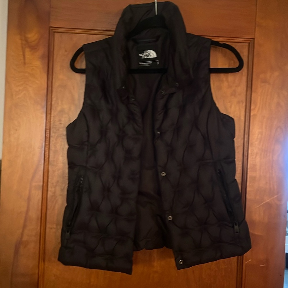 EUC The North Face Holladown Down Quilted Vest Black Size Small